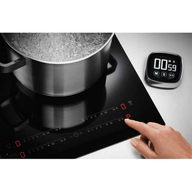Варильна панель Electrolux KIS62453I