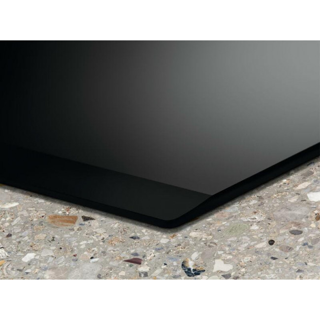 Варильна поверхня Electrolux EIS77453