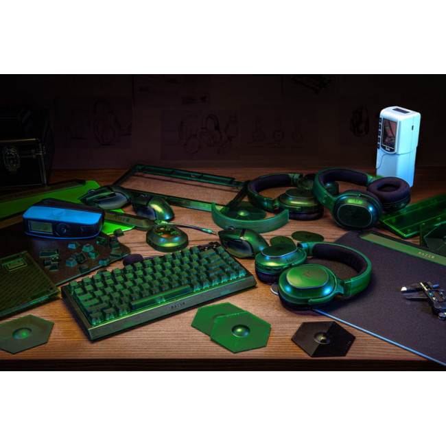 Миша бездротова Razer Basilisk V3 Pro 35K Phantom Green (RZ01-05240300-R3G1)